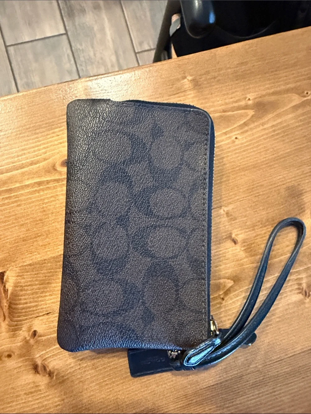 Coach men wristlet